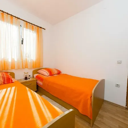 Mare&karlo Apartamento Drvenik Mali